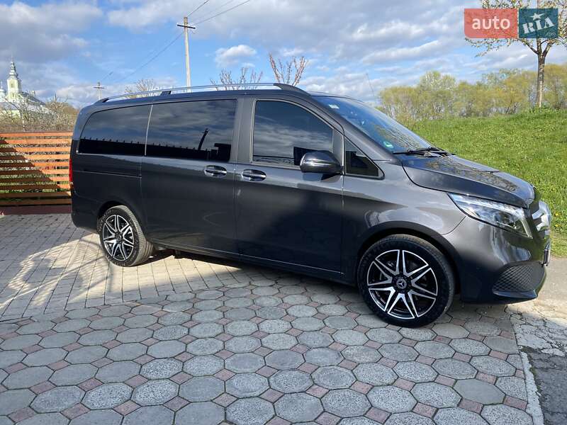 Минивэн Mercedes-Benz V-Class 2023 в Мукачево