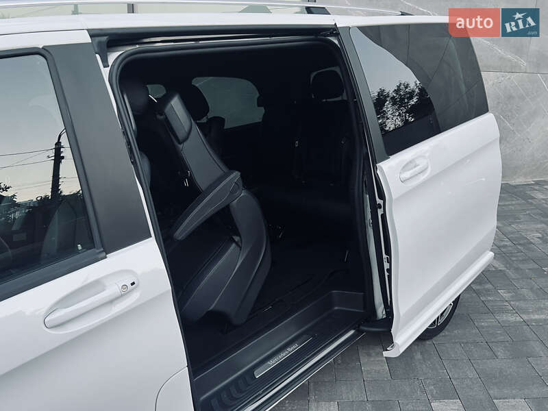 Минивэн Mercedes-Benz V-Class 2020 в Киеве