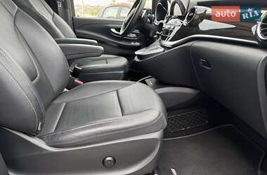 Минивэн Mercedes-Benz V-Class 2021 в 