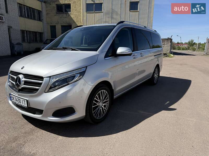 Mercedes-Benz V-Class 2015