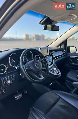 Минивэн Mercedes-Benz V-Class 2018 в 