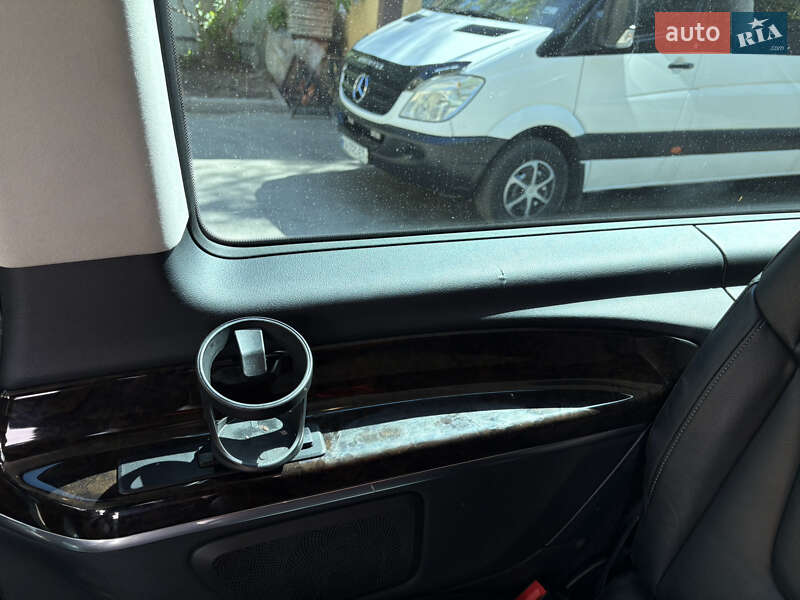Мінівен Mercedes-Benz V-Class 2017 в Києві