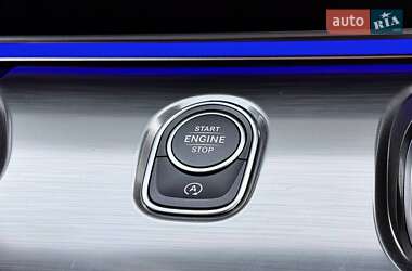 Минивэн Mercedes-Benz V-Class 2024 в 