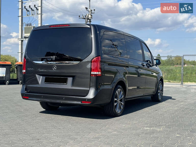 Мінівен Mercedes-Benz V-Class 2023 в 