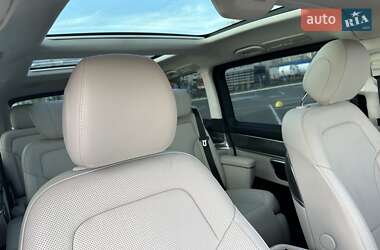 Мінівен Mercedes-Benz V-Class 2022 в 