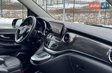 Минивэн Mercedes-Benz V-Class 2021 в 