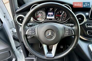 Минивэн Mercedes-Benz V-Class 2016 в 