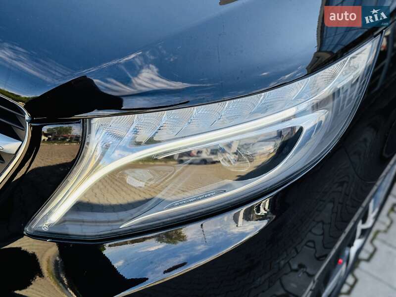 Минивэн Mercedes-Benz V-Class 2017 в Одессе