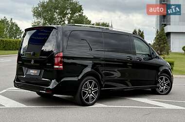 Мінівен Mercedes-Benz V-Class 2022 в 