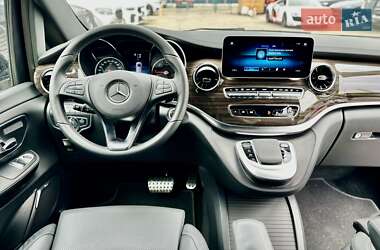 Мінівен Mercedes-Benz V-Class 2023 в 