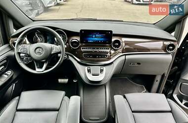 Мінівен Mercedes-Benz V-Class 2023 в 