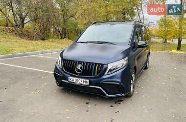 Мінівен Mercedes-Benz V-Class 2016 в Києві