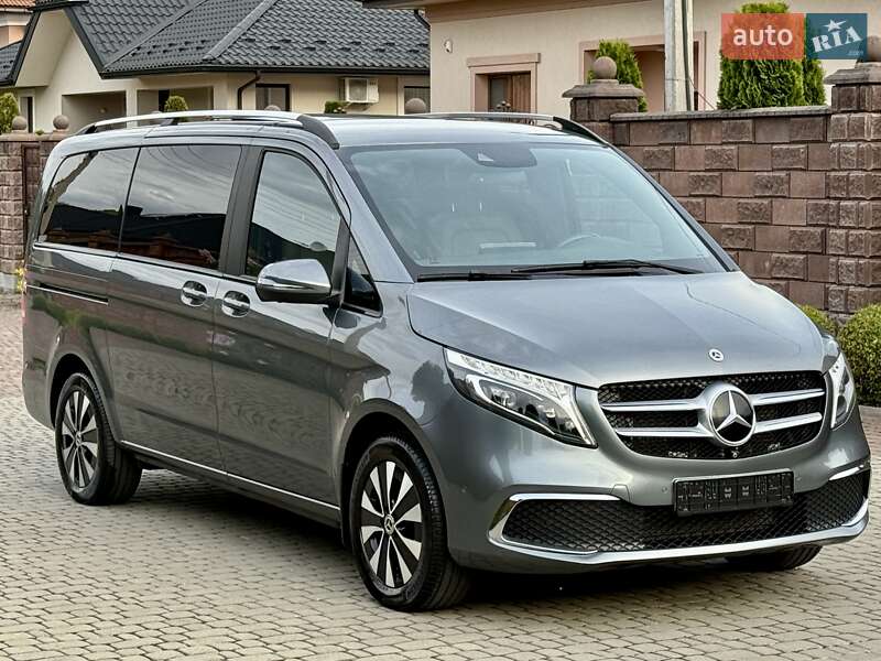 Мінівен Mercedes-Benz V-Class 2021 в Рівному