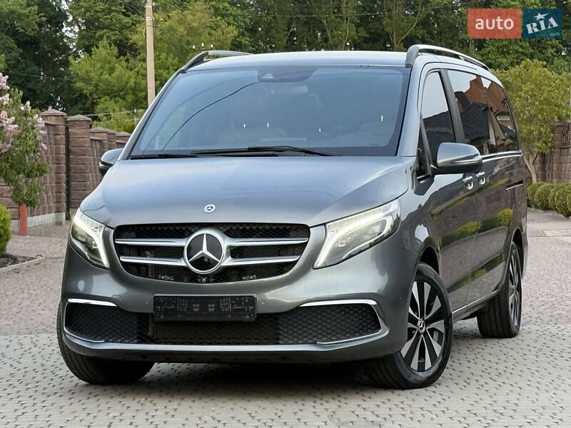 Мінівен Mercedes-Benz V-Class 2021 в Рівному