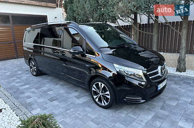 Мінівен Mercedes-Benz V-Class 2016 в 