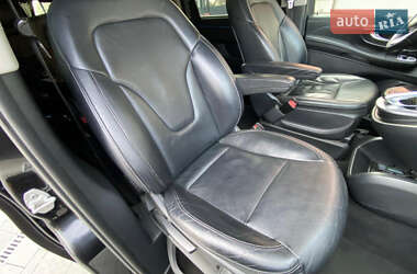Минивэн Mercedes-Benz V-Class 2015 в 