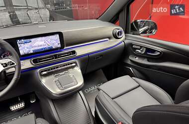 Минивэн Mercedes-Benz V-Class 2025 в 