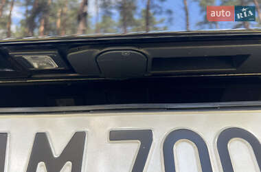 Минивэн Mercedes-Benz V-Class 2017 в 
