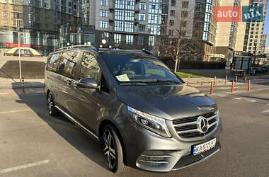 Минивэн Mercedes-Benz V-Class 2016 в Киеве