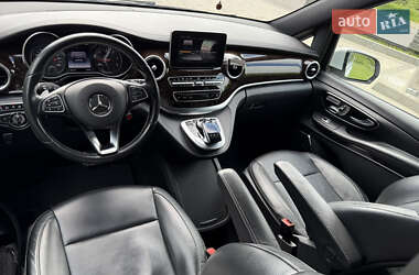 Минивэн Mercedes-Benz V-Class 2015 в 