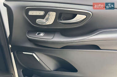 Минивэн Mercedes-Benz V-Class 2015 в 