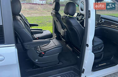 Минивэн Mercedes-Benz V-Class 2015 в 