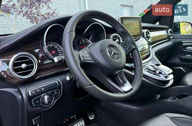 Минивэн Mercedes-Benz V-Class 2018 в 