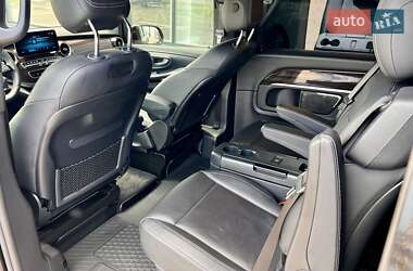 Минивэн Mercedes-Benz V-Class 2020 в 