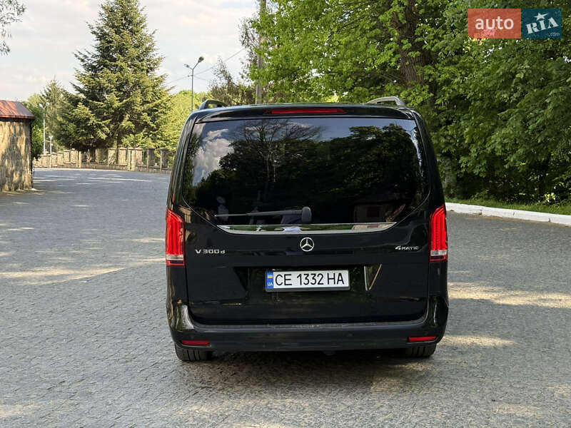 Минивэн Mercedes-Benz V-Class 2022 в Черновцах