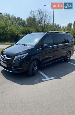 Минивэн Mercedes-Benz V-Class 2020 в 