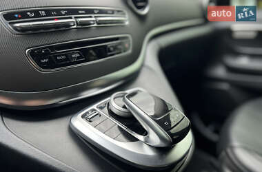 Минивэн Mercedes-Benz V-Class 2014 в 