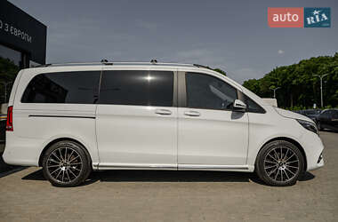 Минивэн Mercedes-Benz V-Class 2019 в 