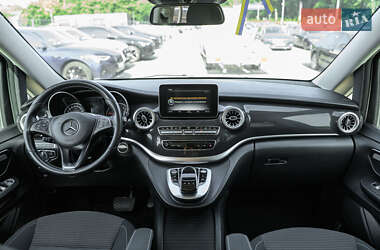 Минивэн Mercedes-Benz V-Class 2019 в 