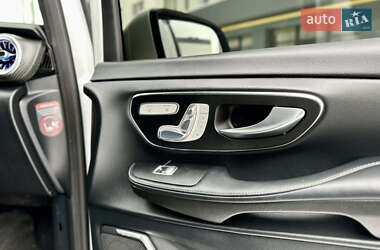 Минивэн Mercedes-Benz V-Class 2016 в 