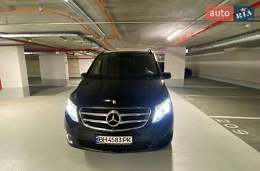 Минивэн Mercedes-Benz V-Class 2016 в Киеве