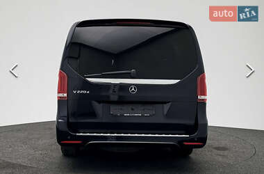 Мінівен Mercedes-Benz V-Class 2020 в 