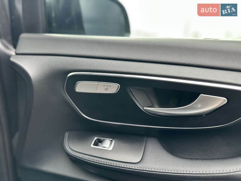 Мінівен Mercedes-Benz V-Class 2021 в Рівному