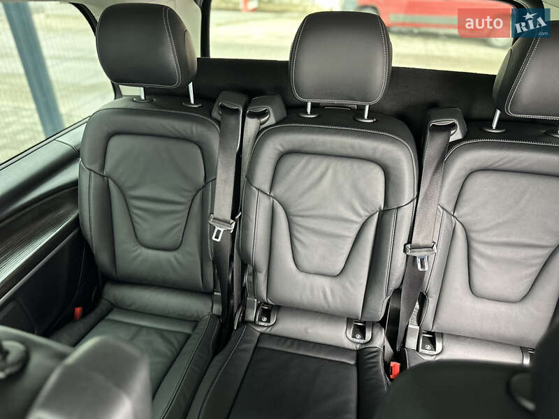 Мінівен Mercedes-Benz V-Class 2021 в Рівному