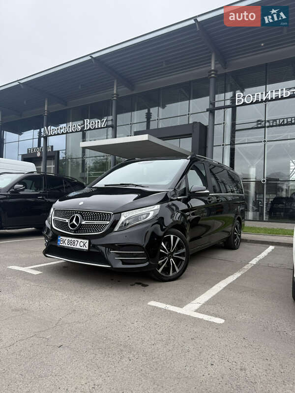Mercedes-Benz V-Class 2014