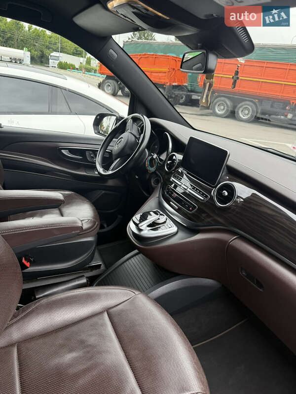 Минивэн Mercedes-Benz V-Class 2014 в Ровно фото 54 Минивэн Mercedes-Benz V-Class 2014 в Ровно