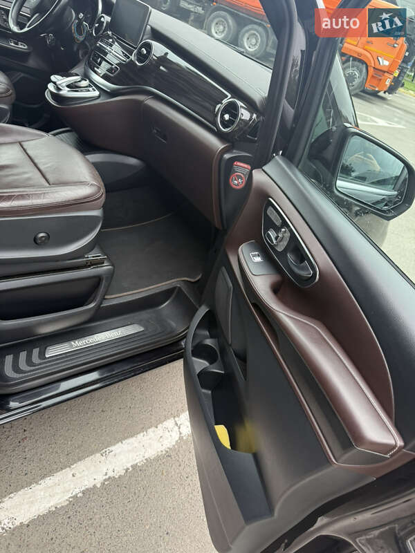 Минивэн Mercedes-Benz V-Class 2014 в Ровно фото 65 Минивэн Mercedes-Benz V-Class 2014 в Ровно