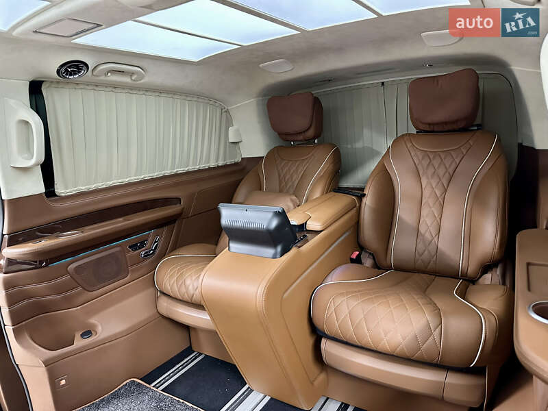 Mercedes-Benz V-Class 2022