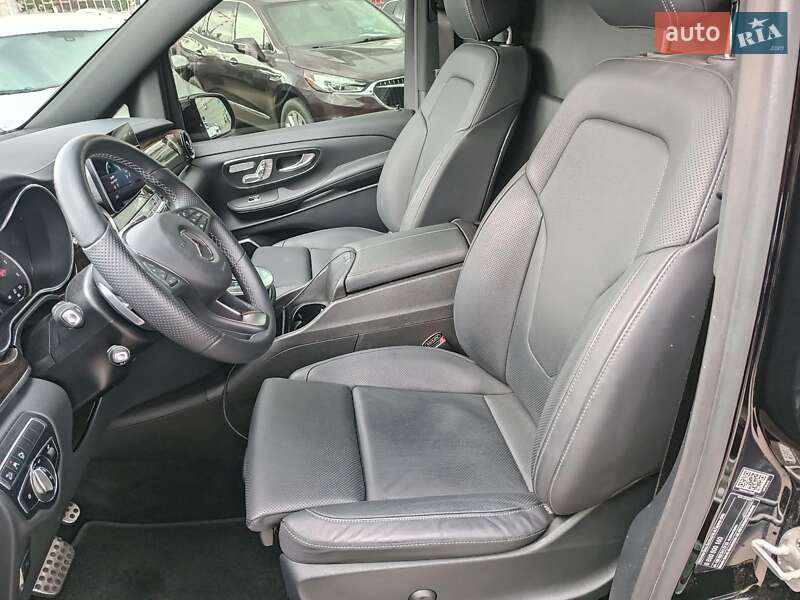 Минивэн Mercedes-Benz V-Class 2023 в Харькове