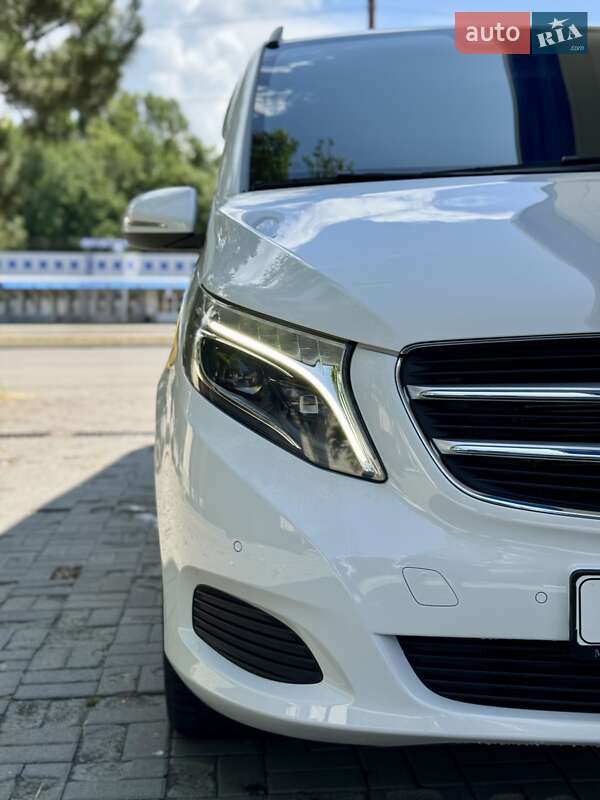 Минивэн Mercedes-Benz V-Class 2016 в Днепре