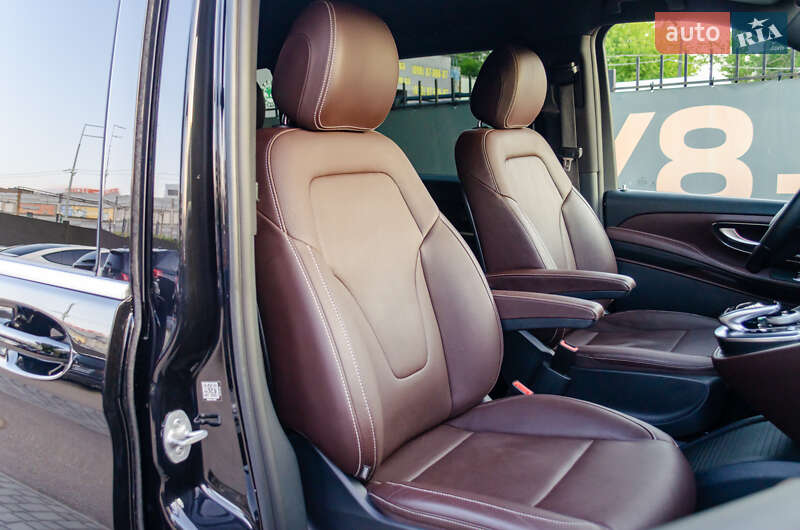Минивэн Mercedes-Benz V-Class 2017 в Киеве