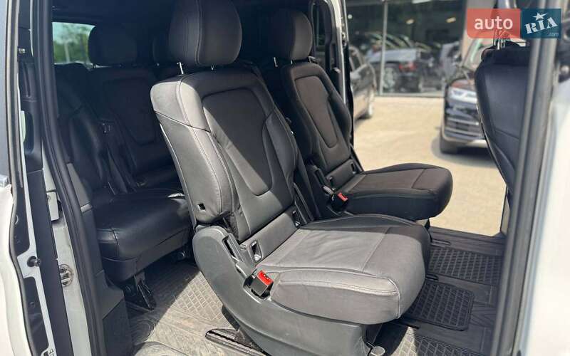 Минивэн Mercedes-Benz V-Class 2016 в Черновцах