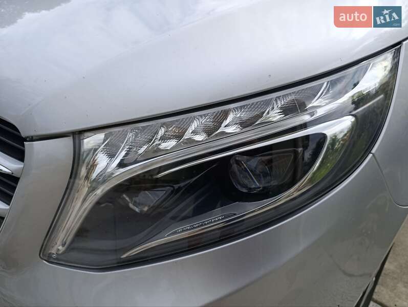 Минивэн Mercedes-Benz V-Class 2016 в Черновцах фото 10 Минивэн Mercedes-Benz V-Class 2016 в Черновцах