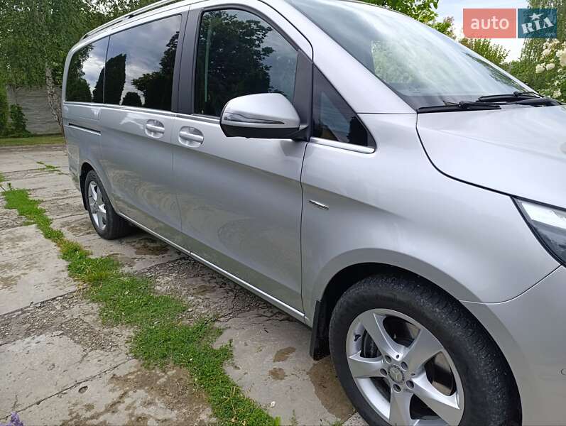 Минивэн Mercedes-Benz V-Class 2016 в Черновцах фото 12 Минивэн Mercedes-Benz V-Class 2016 в Черновцах