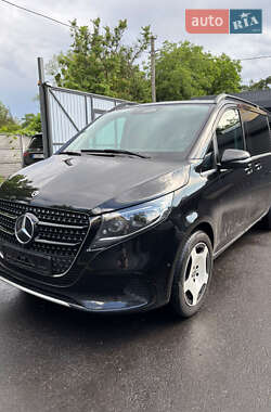 Минивэн Mercedes-Benz V-Class 2024 в Киеве
