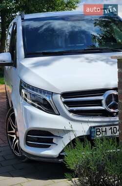 Мінівен Mercedes-Benz V-Class 2016 в Одесі